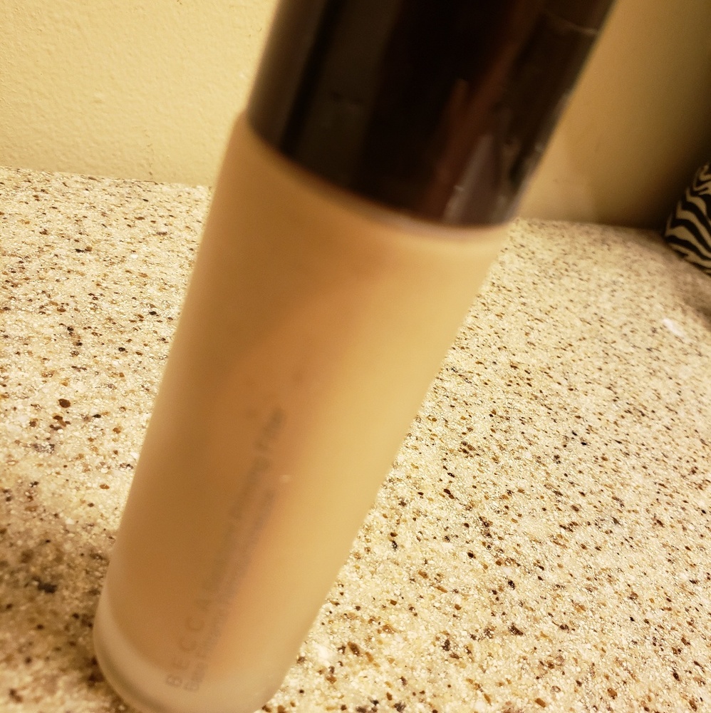 Becca Backlight Priming Filter